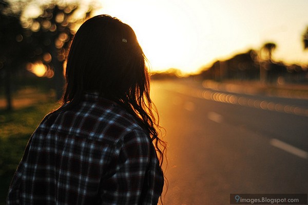 sad-lonely-alone-girl-sunset-road.jpg